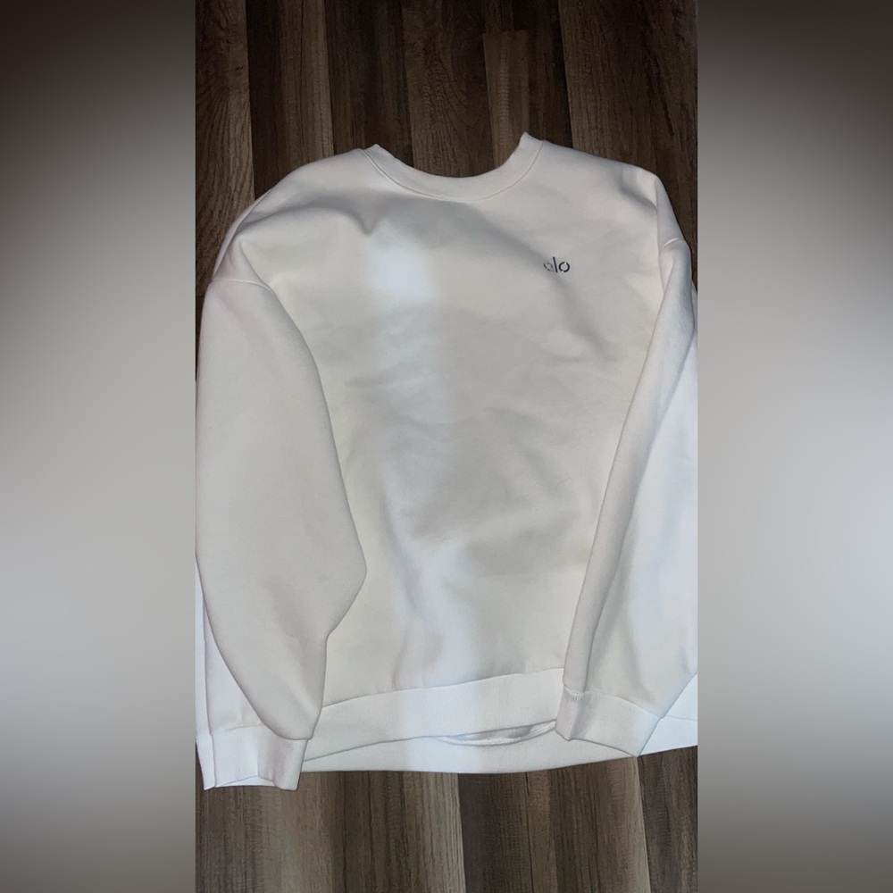 ALO Yoga Soft White Crewneck